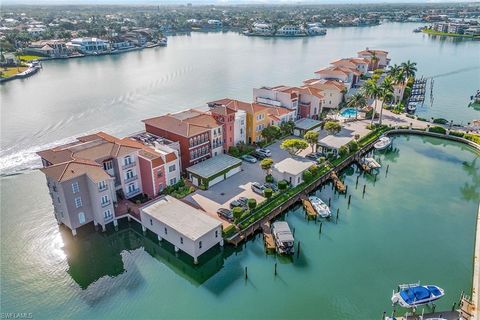 A home in NAPLES