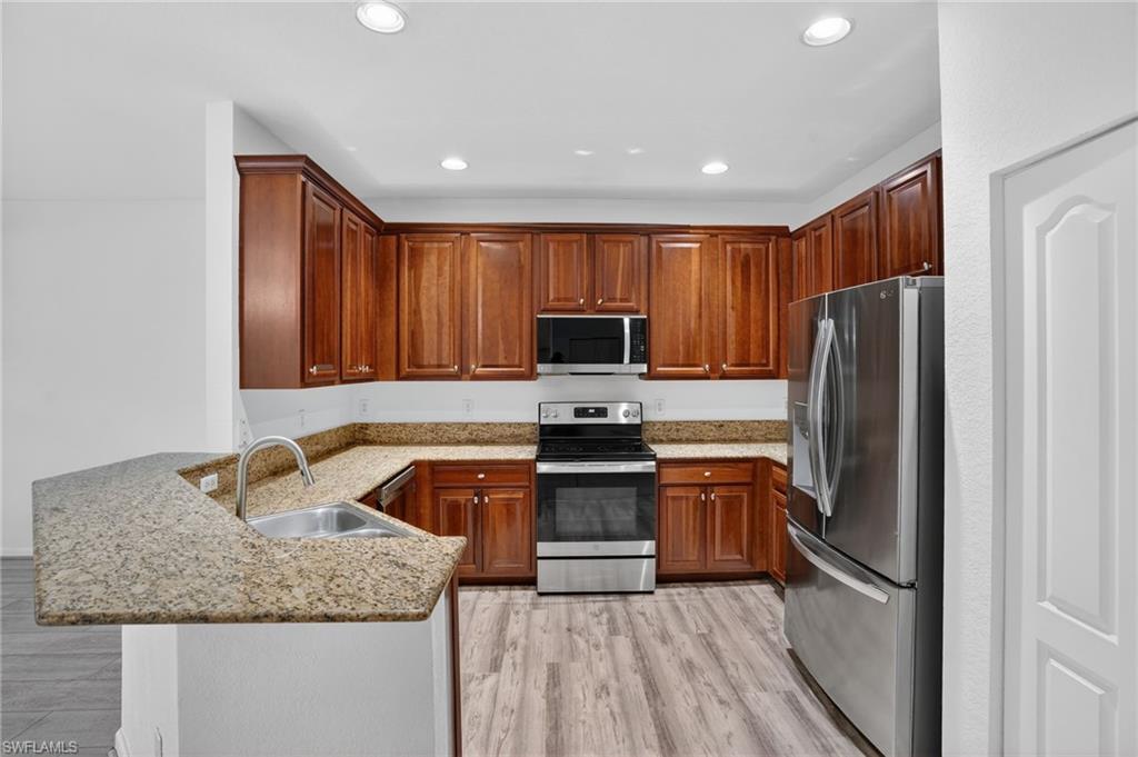 FALLS OF PORTOFINO - Residential Lease