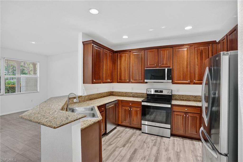 FALLS OF PORTOFINO - Residential Lease