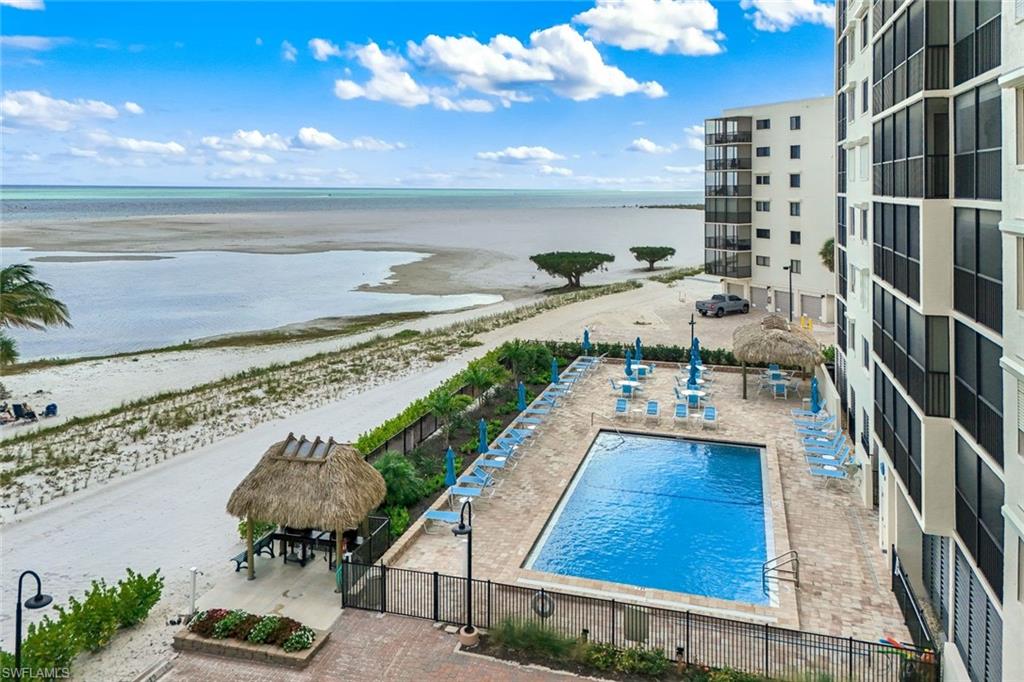 ISLANDS END CONDO - Residential