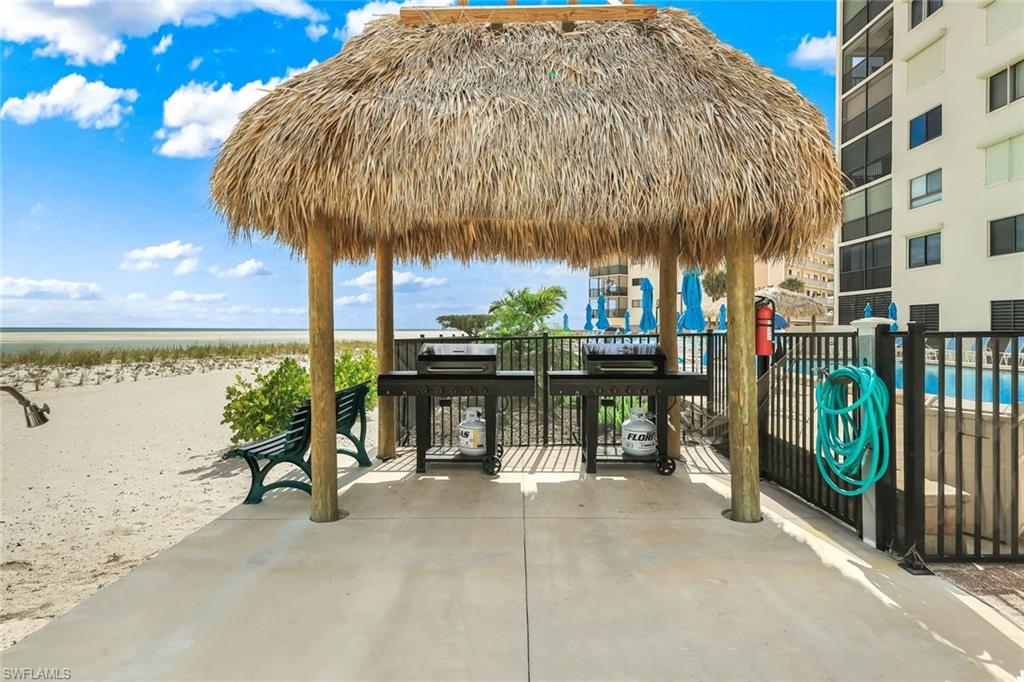 ISLANDS END CONDO - Residential