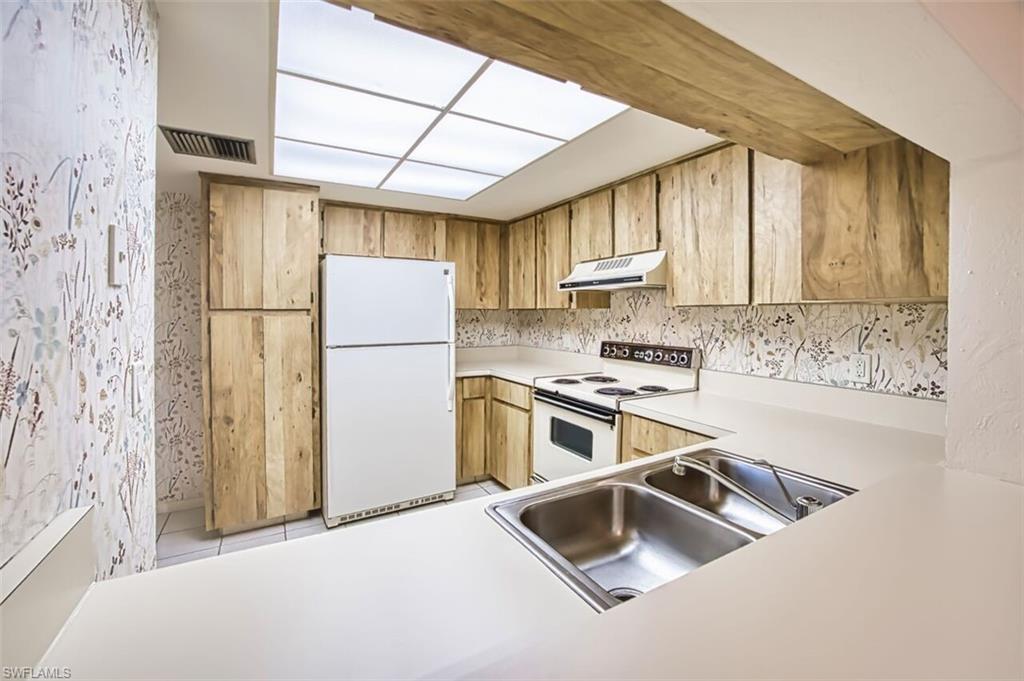 WHISKEY CREEK ADULT CONDO - Residential