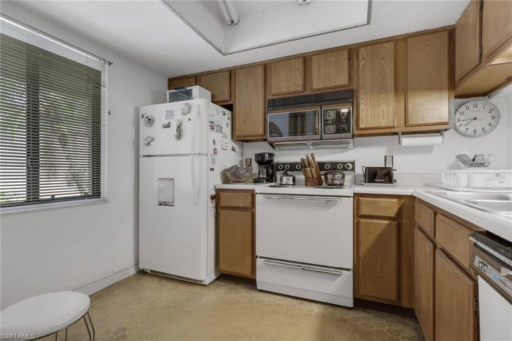 AUGUSTA WOODS - Residential