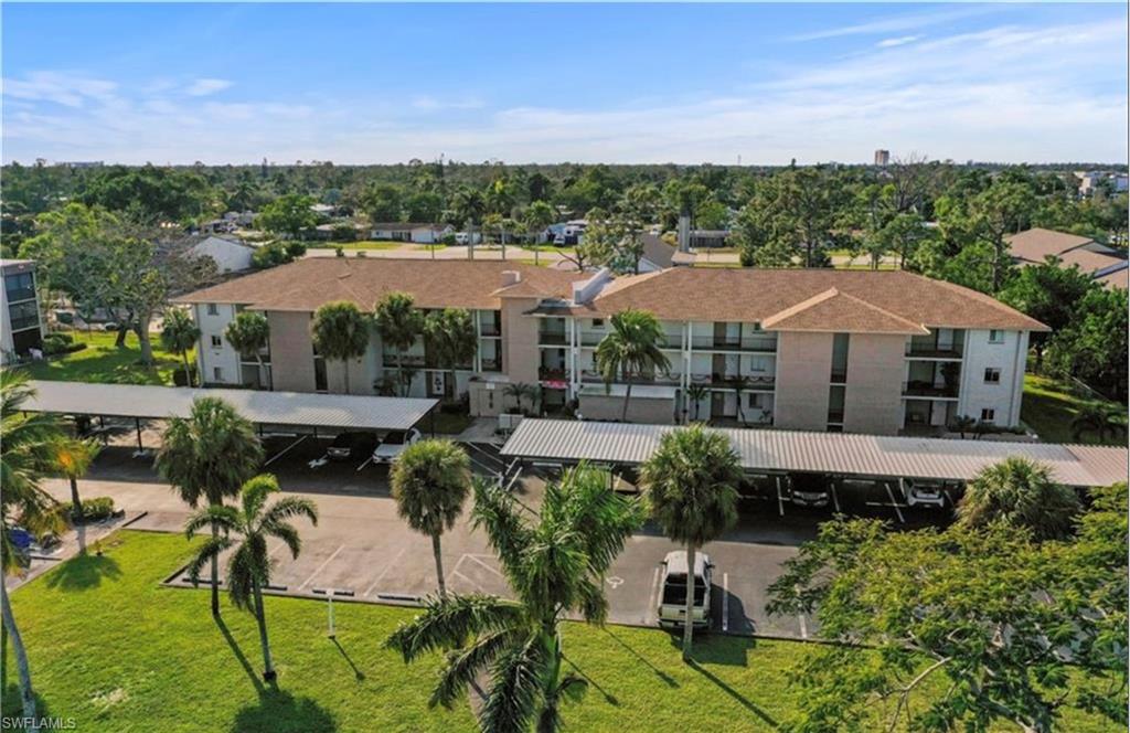 ALLERTON HOUSE CONDO - Residential