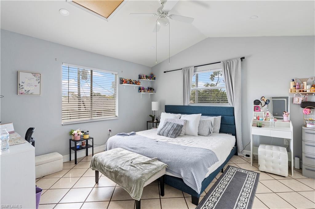 PINE MANOR - Residential