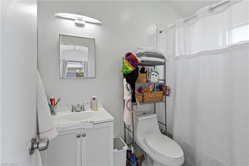 PINE MANOR - Residential