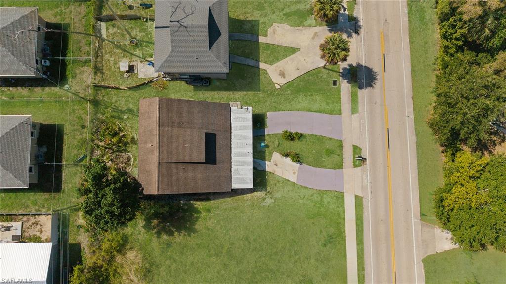 PINE MANOR - Residential