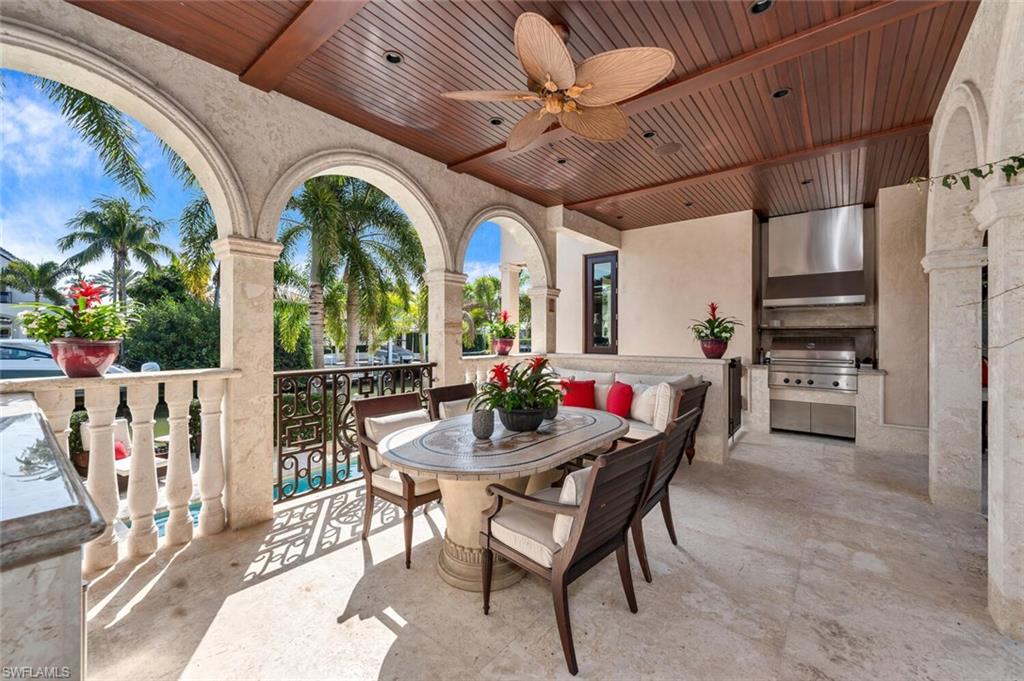 AQUALANE SHORES - Residential