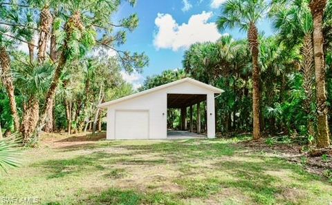 A home in NAPLES