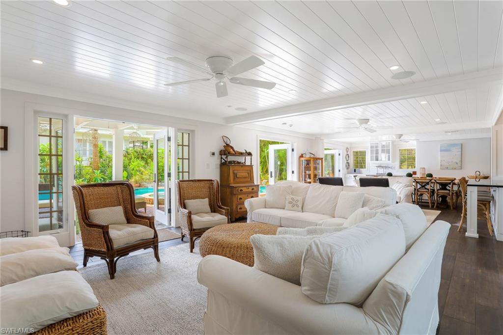 OLDE NAPLES - Residential