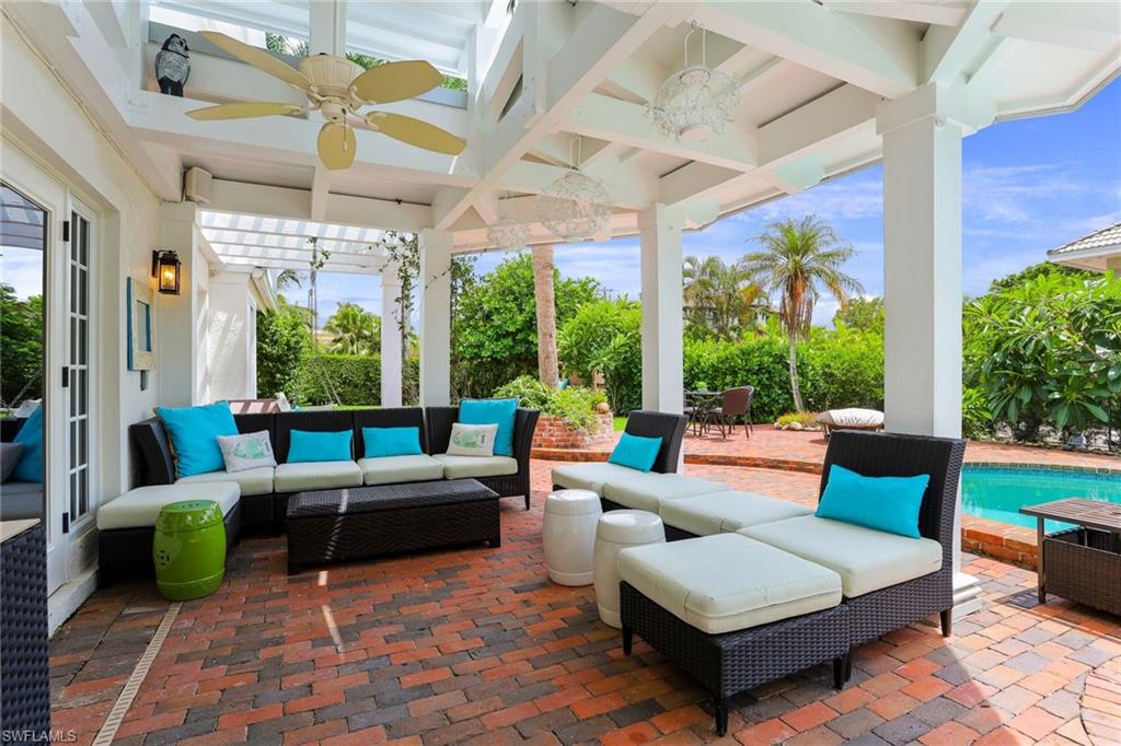 OLDE NAPLES - Residential