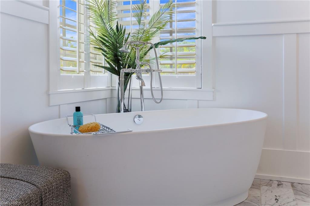 OLDE NAPLES - Residential