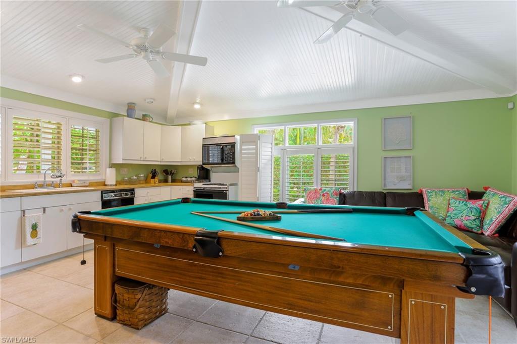 OLDE NAPLES - Residential