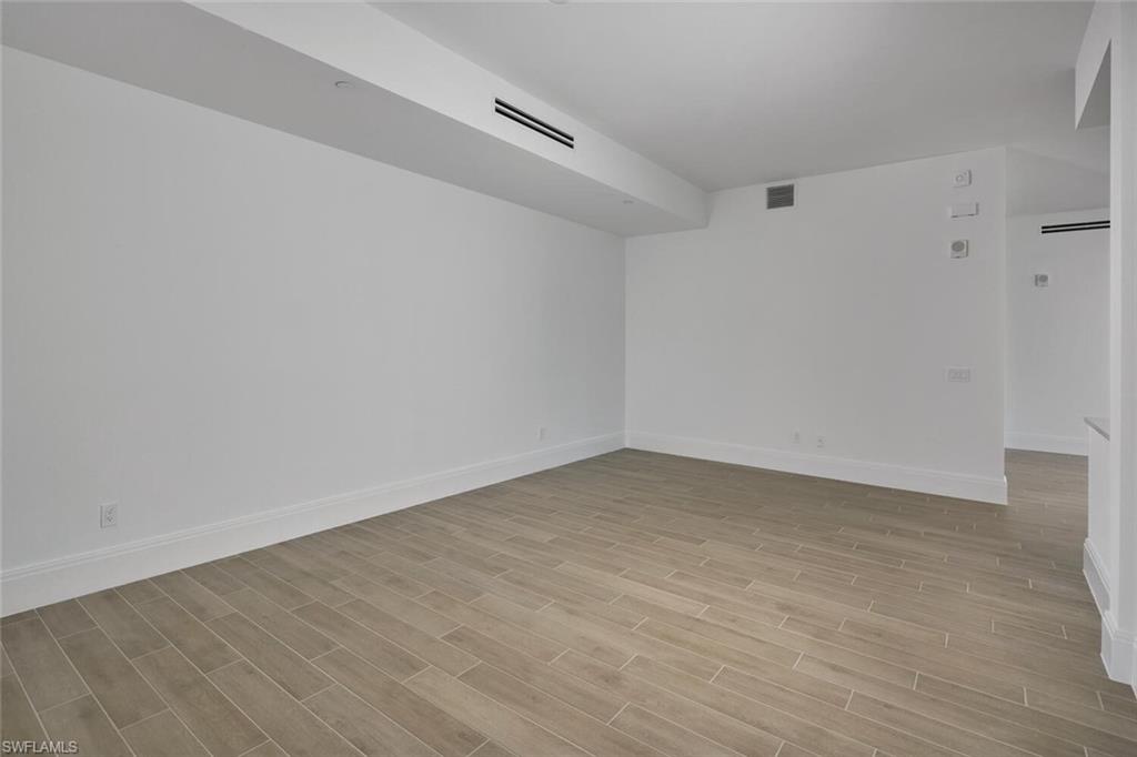 INFINITY AT THE COLONY - Residential