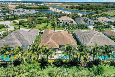 A home in NAPLES