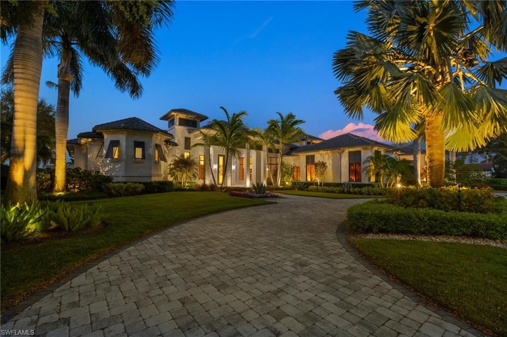 Photo of 13851 Williston WAY, NAPLES, FL 34119 (MLS # 225075200)