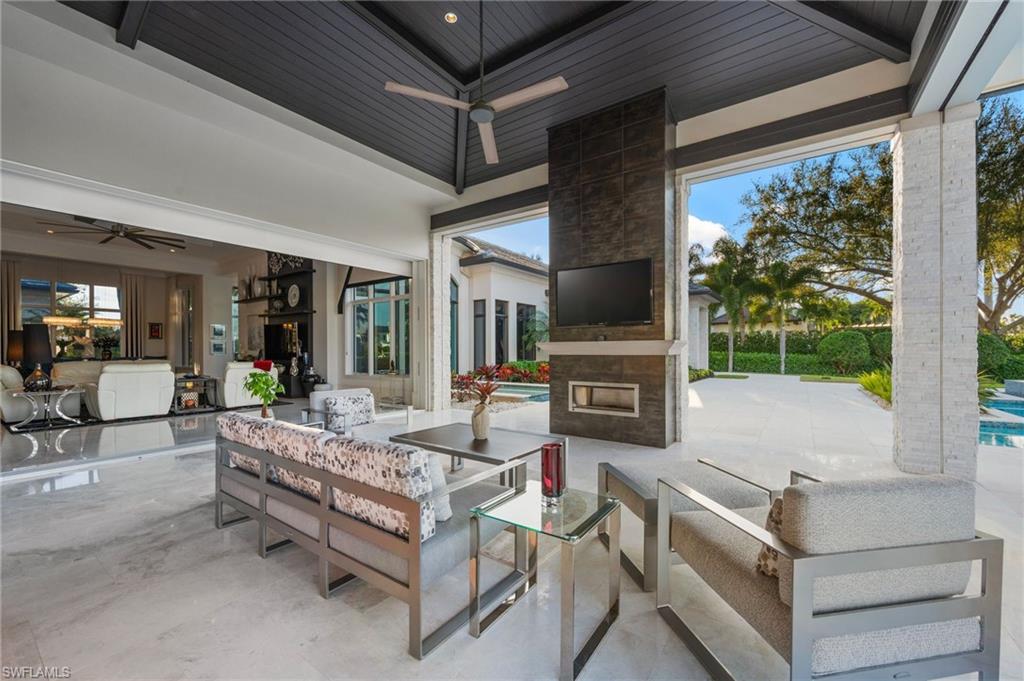 QUAIL WEST - Residential