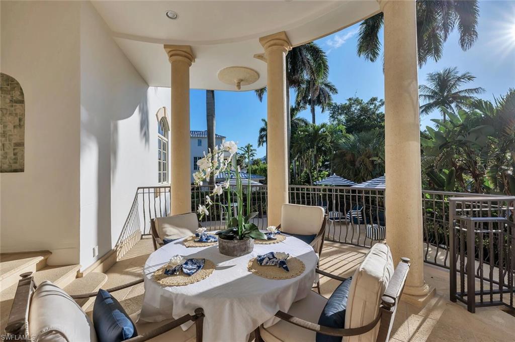 OLDE NAPLES - Residential