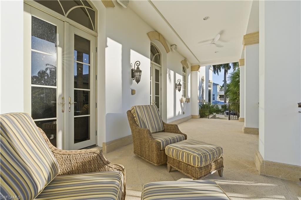 OLDE NAPLES - Residential