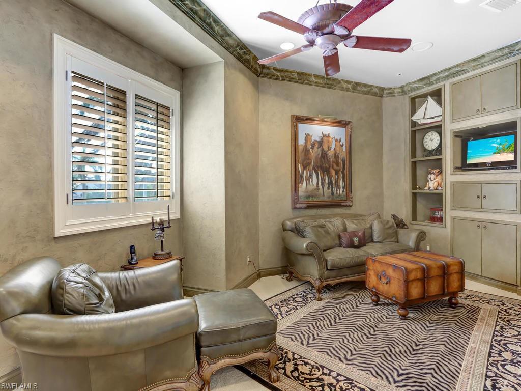 BAY COLONY SHORES - Residential