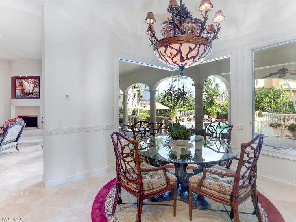 BAY COLONY SHORES - Residential