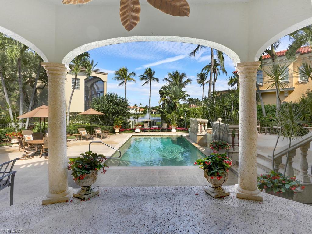 BAY COLONY SHORES - Residential