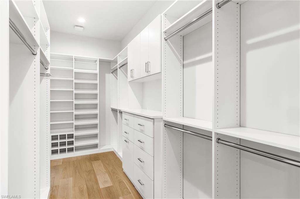 SOUTHPORT ON THE BAY - Residential