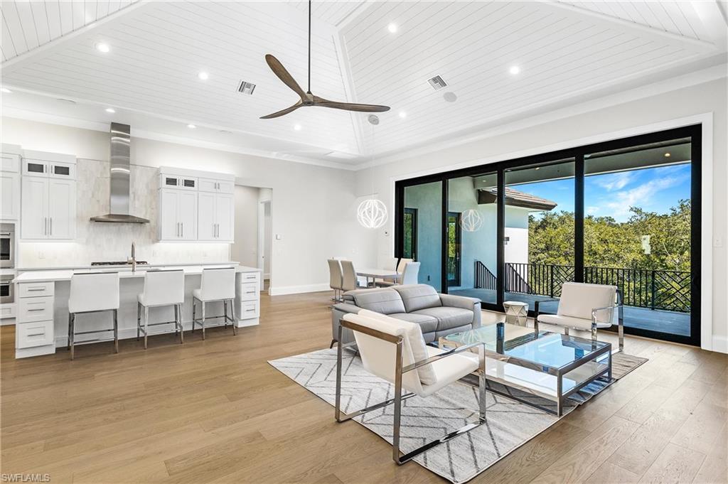 SOUTHPORT ON THE BAY - Residential