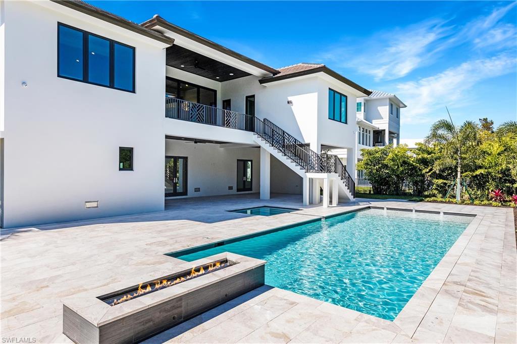 SOUTHPORT ON THE BAY - Residential