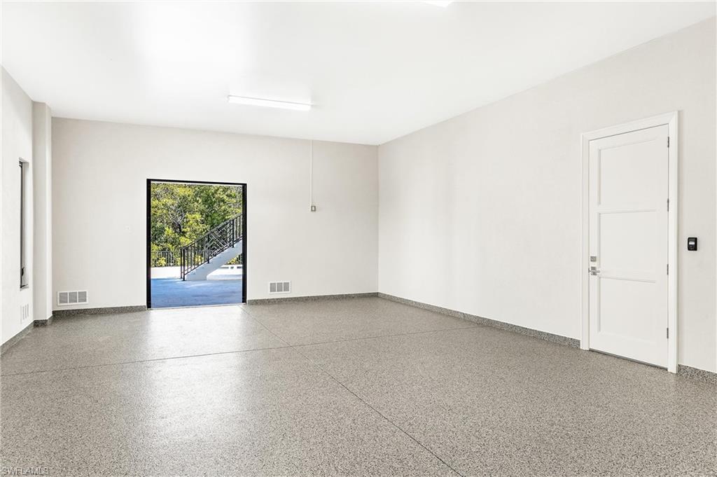 SOUTHPORT ON THE BAY - Residential