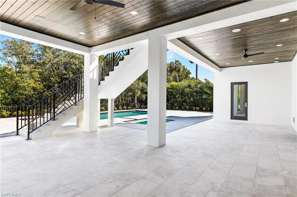 SOUTHPORT ON THE BAY - Residential