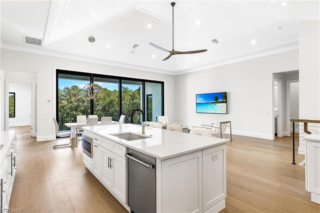 SOUTHPORT ON THE BAY - Residential