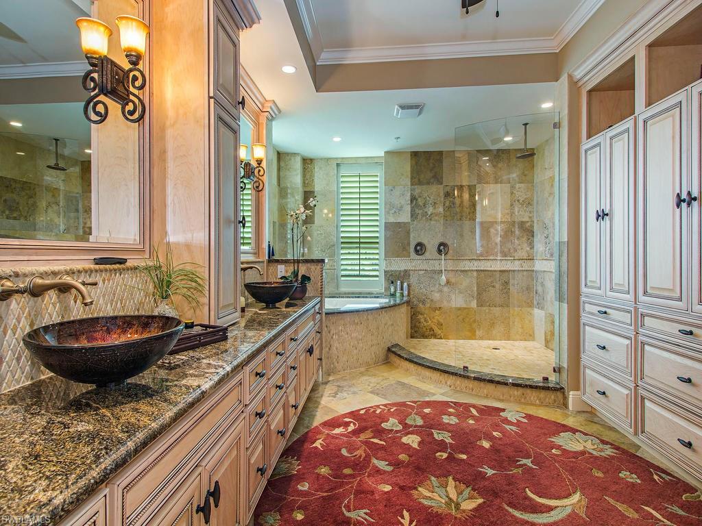 GRANDE EXCELSIOR - Residential