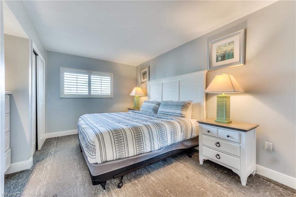 TENNIS VILLAS - Residential