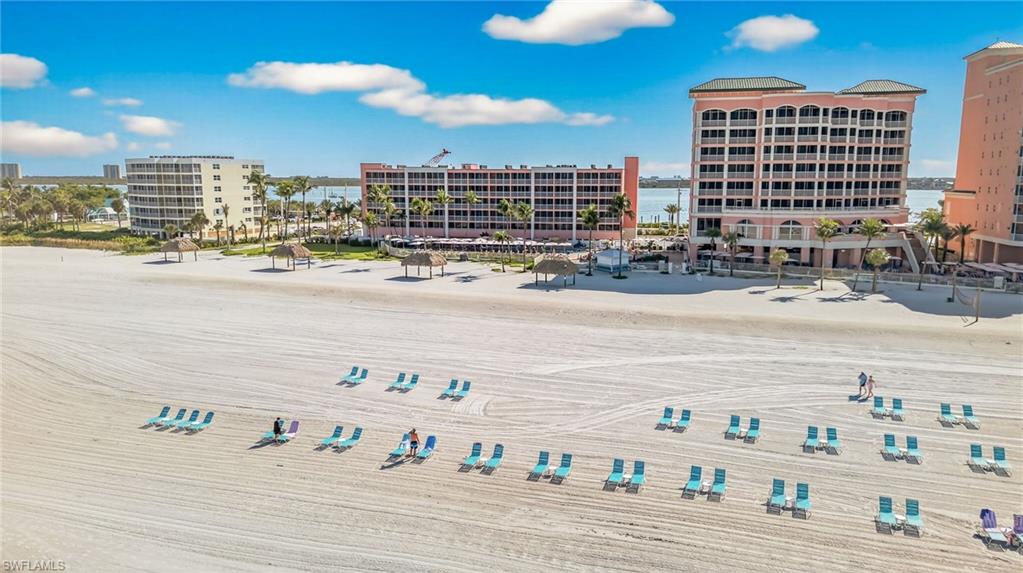 SANIBEL VIEW VILLAS - Residential