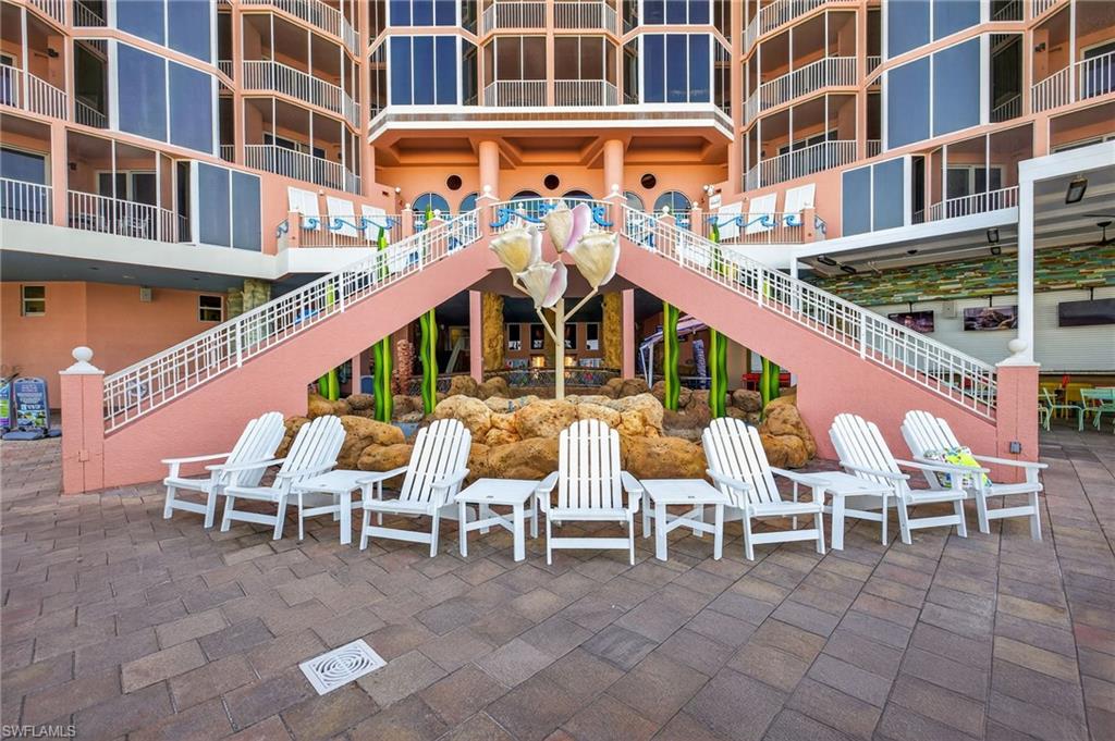 SANIBEL VIEW VILLAS - Residential