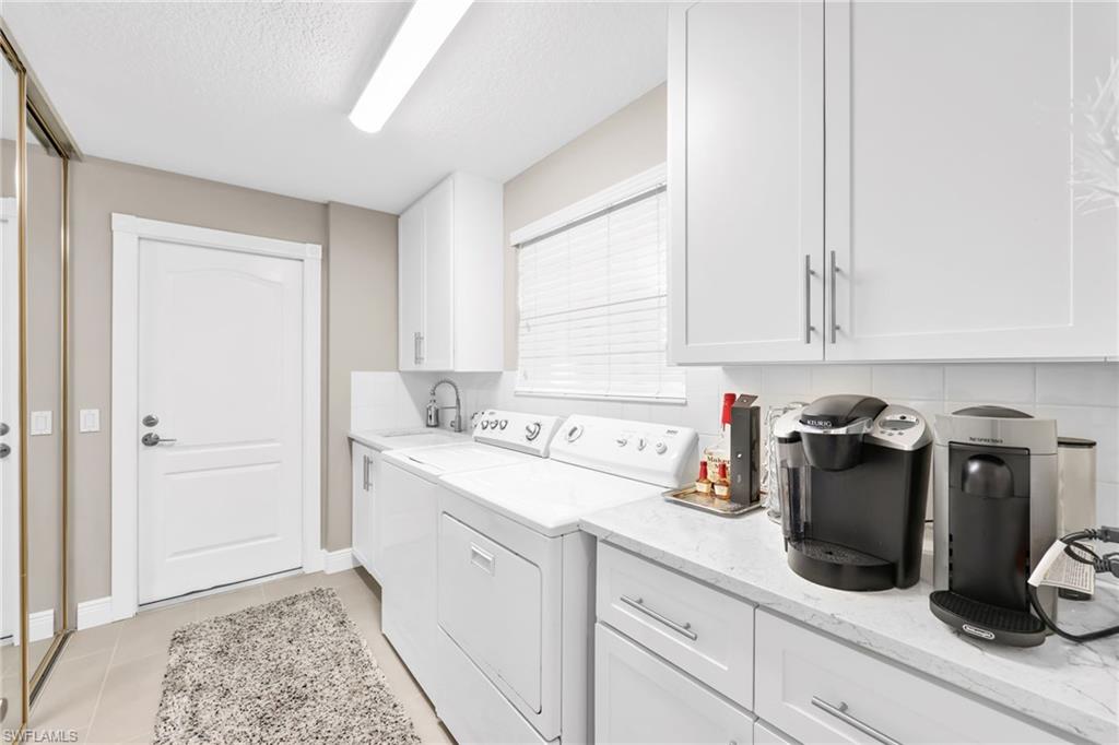 ISLAND WALK - Residential