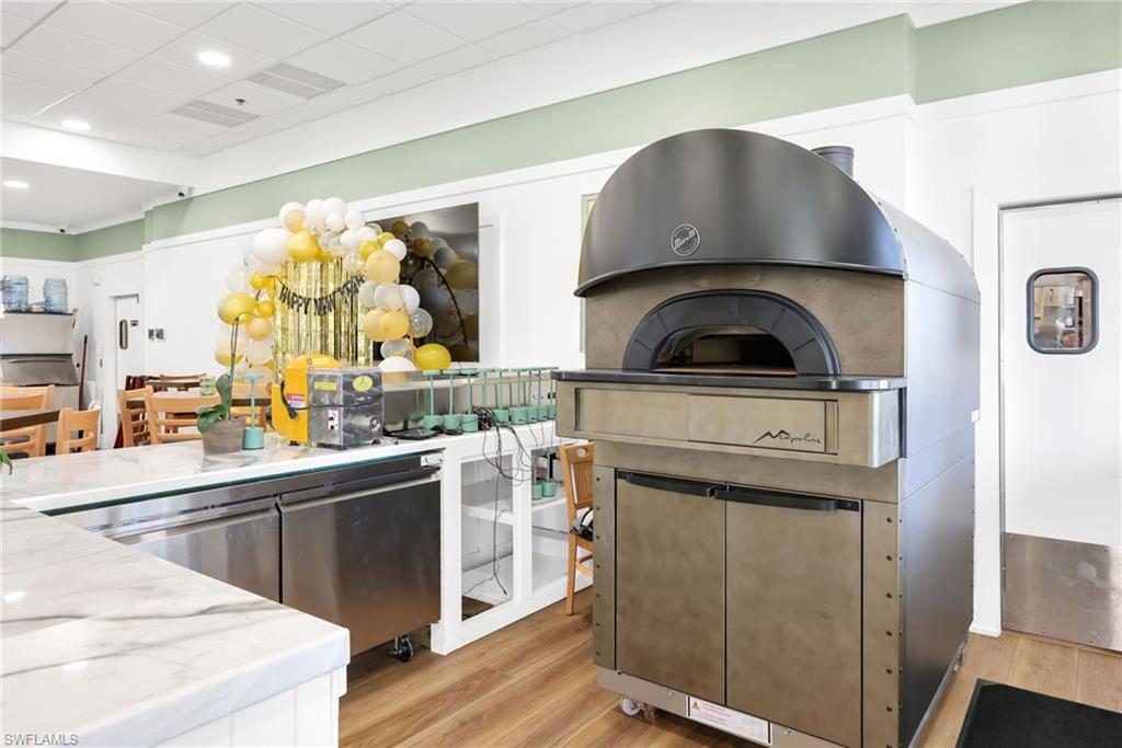 ISLAND WALK - Residential