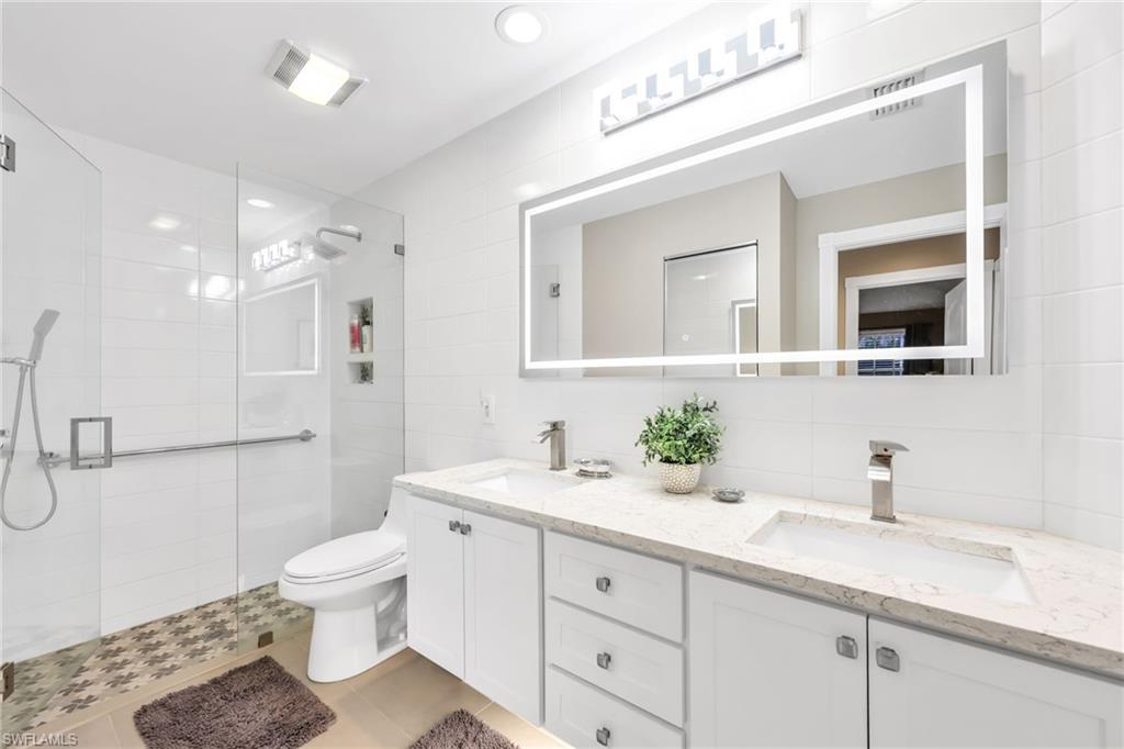 ISLAND WALK - Residential