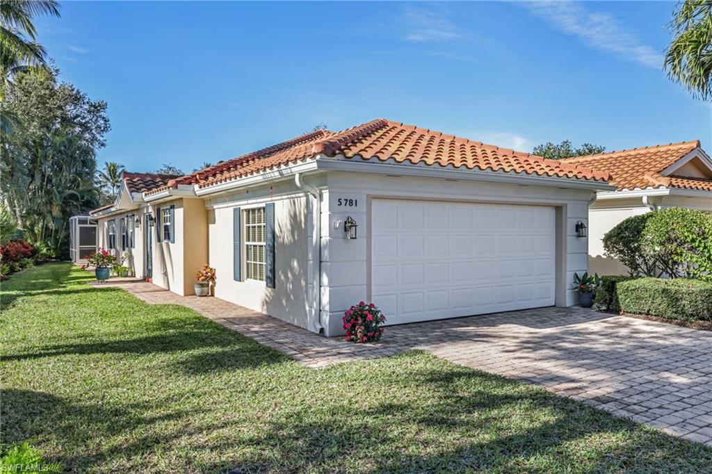 ISLAND WALK - Residential