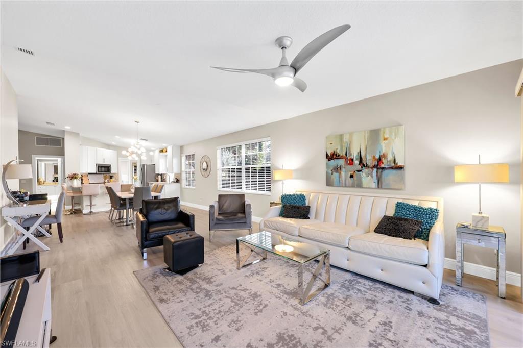 ISLAND WALK - Residential