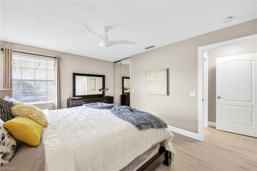 ISLAND WALK - Residential