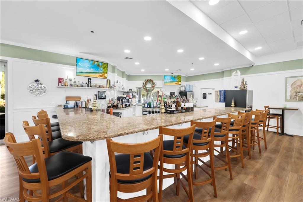 ISLAND WALK - Residential