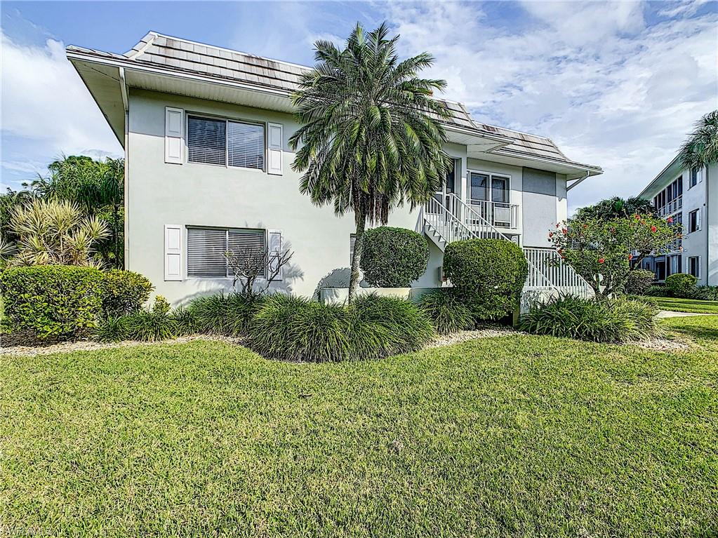 MONTEGO MANOR - Residential