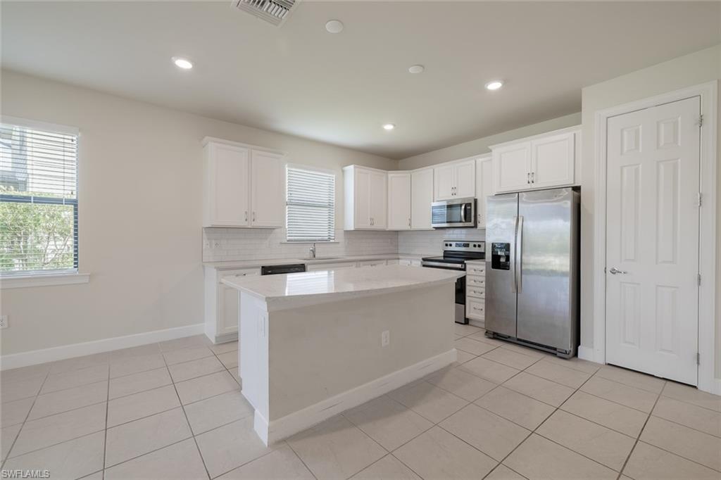 EAGLE RESERVE - Residential