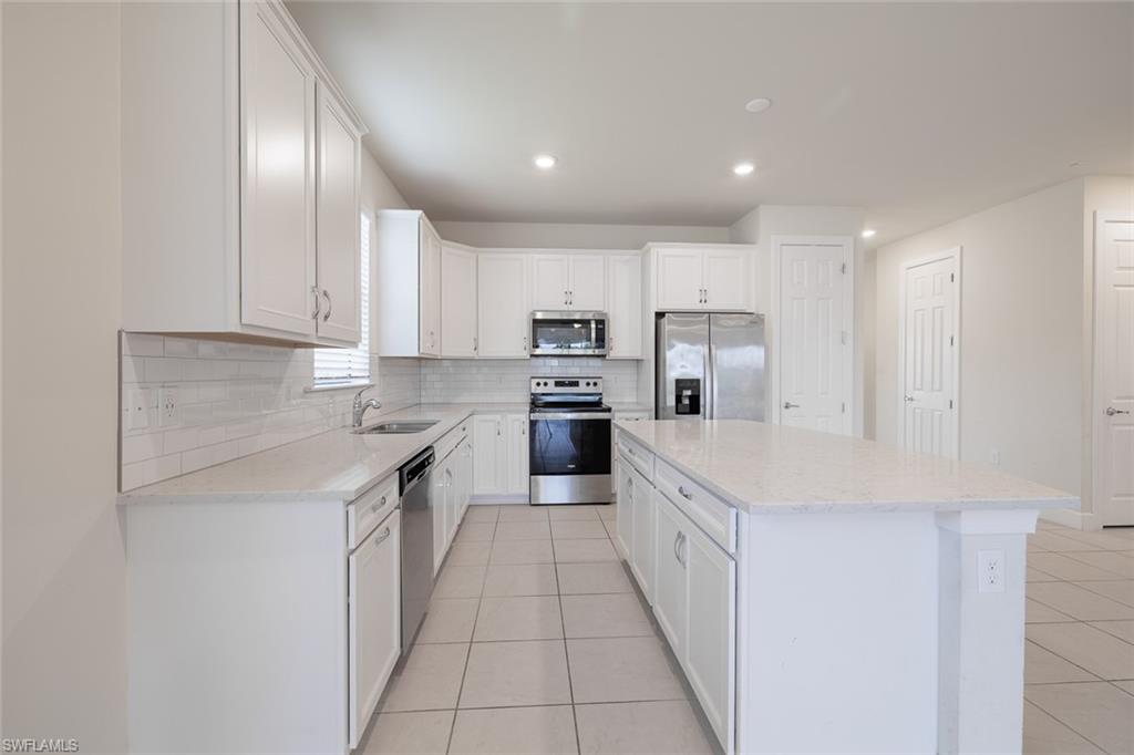 EAGLE RESERVE - Residential