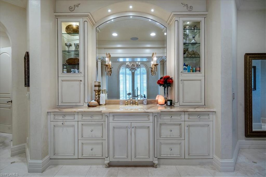 QUAIL WEST - Residential