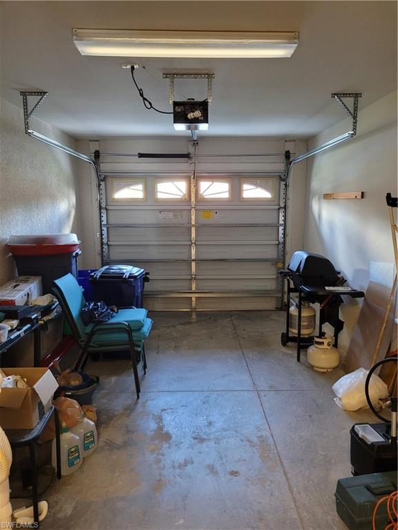 EAGLE RIDGE LAKES - Residential