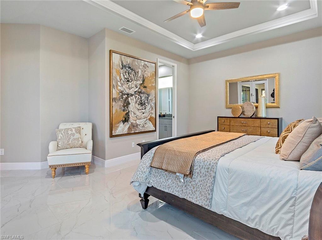 WINDWARD ISLE - Residential