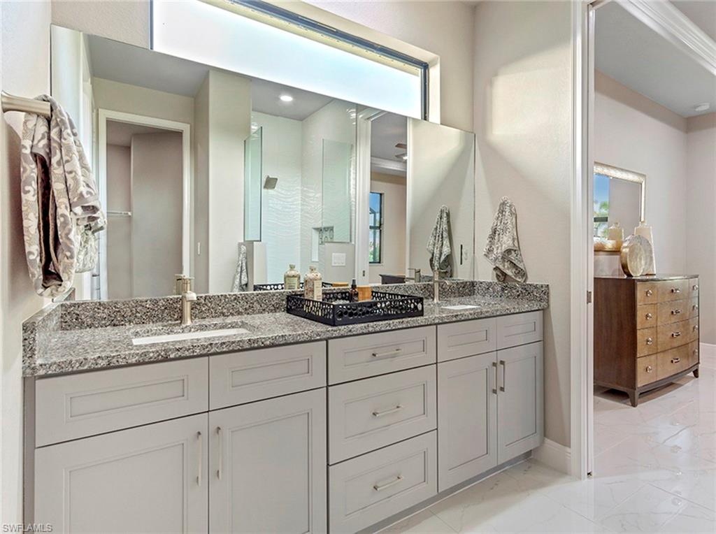 WINDWARD ISLE - Residential